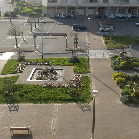 Confortable Pour 4 Personnes Proche - Fr-1-323-423 아파트 생장드몽